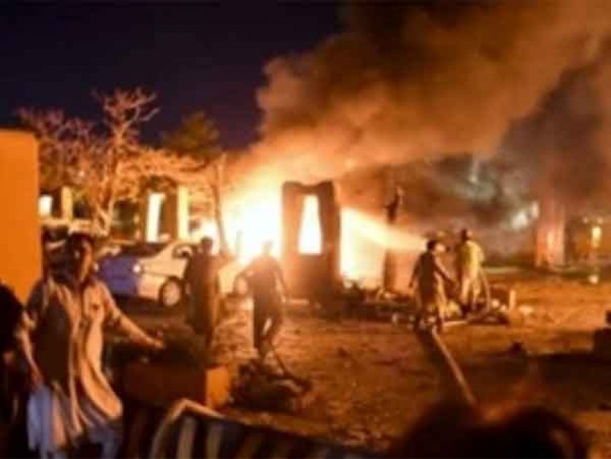 अफगानिस्तान-पाकिस्तान में फिर लड़ाई शुरू, दोनों तरफ से दागे जा रहे रॉकेट, तालिबान के कई गांव खाली