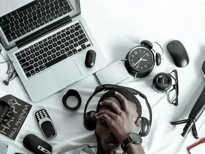 पहली बार ये देश लाया कानून: घर पर BOSS का फोन नहीं उठाने वाला नियम 