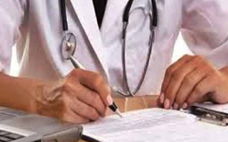 डॉक्टर कैपिटल लेटर में दवाओं का नाम लिखें- एक अक्षर की नासमझी दे सकती है जिंदगी भर का दर्द, जा चुकी है जान