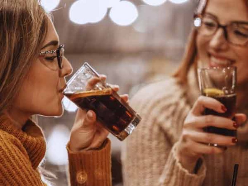 शराब पीना महिलाओं पर कैसे डालता है असर? जानें क्या है शरीर में वाले बदलाव