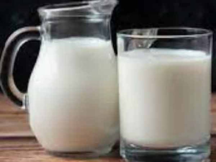 अगर आप भी पीते हैं रात में सोने से ठीक पहले दूध, पड़ सकते हैं लेने के देने, जानें सही समय