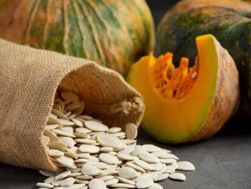 9 कारण क्यों आपको रोजाना अपने नाश्ते में कद्दू के बीजों को शामिल करना चाहिए