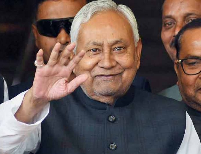 जानिए बिहार में नए मुख्यमंत्री की ताजपोशी से पहले क्या चल रहा?सीएम नीतीश कर रहे अपनी आखिरी कैबिनेट
