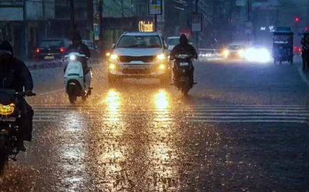 उत्तर प्रदेश में मौसम की अचानक करवट; लखनऊ समेत आज इन जिलों में जमकर बरसेंगे बादल, 60 KM की स्पीड से चलेगी हवा