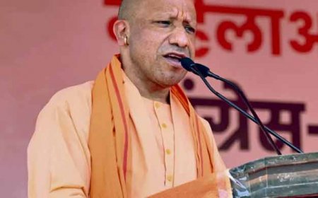 सेल्फी व रील बनाने के चक्कर में हादसे पर CM योगी का जरूरी संदेश, बोले- 'लाइक, व्यूज, फॉलोअर्स के चक्कर में...'