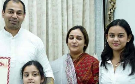Prateek Yadav Family: मुलायम सिंह यादव के छोटे बेटे थे प्रतीक यादव, जानें परिवार में कौन-कौन लोग हैं 