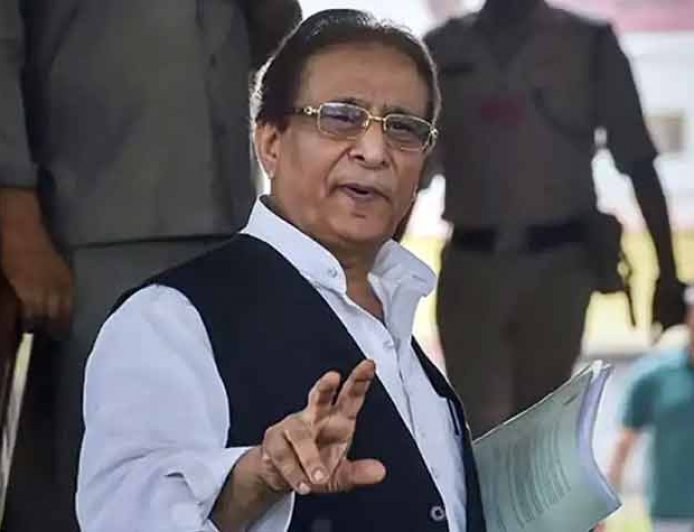 ठेके देने के बदले इस रास्ते पैसा लेते थे आजम खां? ED ने मांगा हिसाब 494 करोड़ का, ट्रस्ट ने कहा- 45 ही खर्च हुए