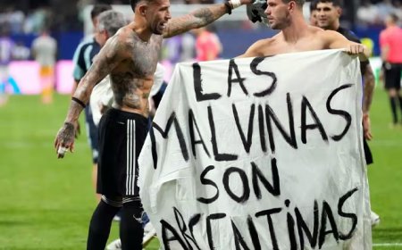 Fifa World Cup 2026:फीफा ले सकता है एक्शन! जीत का जश्न पड़ेगा भारी! अर्जेंटीना ने दिखाया विवादित बैनर
