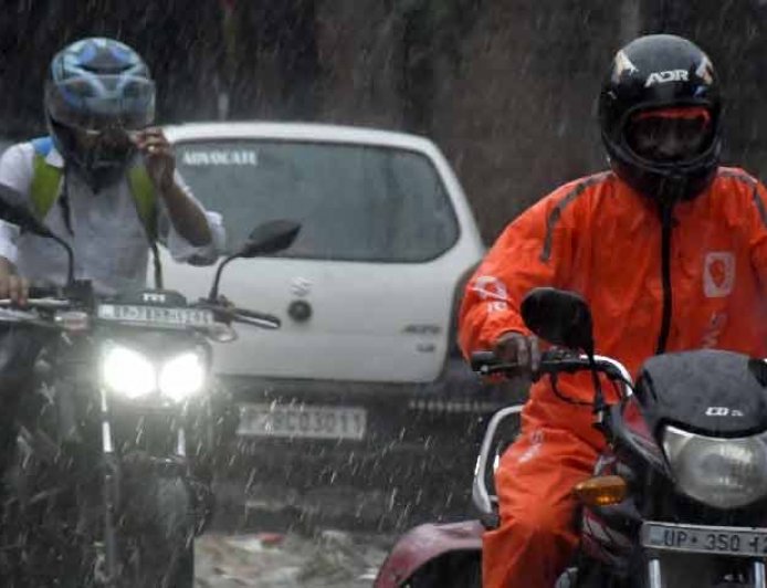 कानपुर में 54 साल का मानसून ने तोड़ा रिकार्ड, 16 घंटे में 105.3 मिमी वर्षा, जानें दो दिन का मौसम पूर्वानुमान