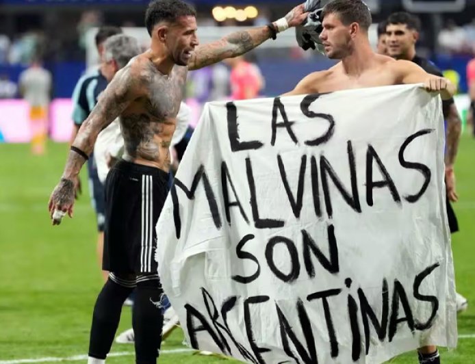 Fifa World Cup 2026:फीफा ले सकता है एक्शन! जीत का जश्न पड़ेगा भारी! अर्जेंटीना ने दिखाया विवादित बैनर