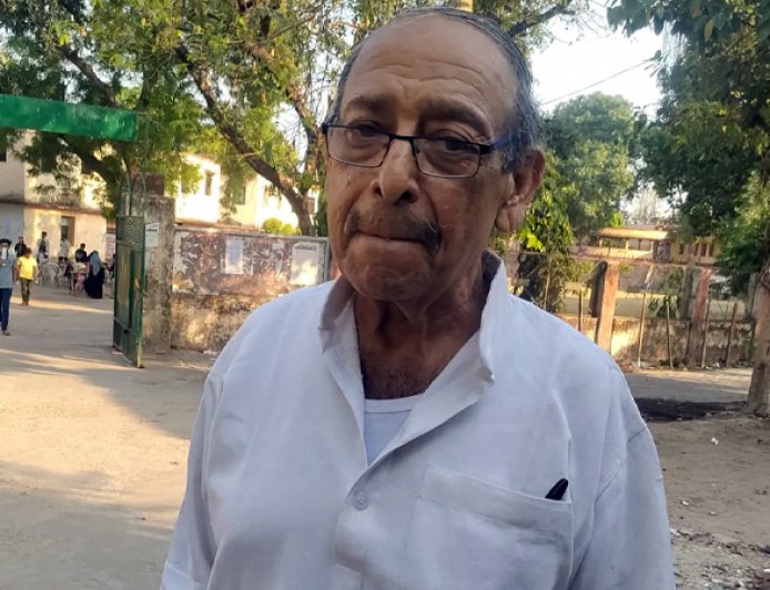 NEET UG के सबसे उम्रदराज अभ्यर्थी; 71 वर्षीय अशोक बहार पहुंचे हाईकोर्ट, वरिष्ठ नागरिकों के लिए मांगा 1% आरक्षण