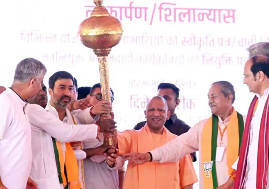 सीएम योगी ने शामली में विपक्ष पर बोला तीखा हमला- ‘जिन्ना के उपासक है सपा और कांग्रेस के लोग’