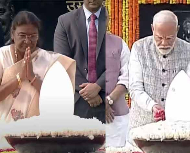 8वीं पुण्यतिथि पर पूर्व पीएम अटल बिहारी वाजपेयी को राष्ट्रपति और पीएम मोदी ने दी श्रद्धांजलि 