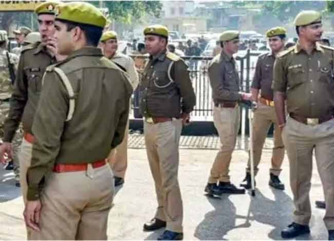 शादीशुदा प्रेमिका से मिलने पहुंचा प्रेमी, तभी आ गया पति, युवक की लाठी-डंडों से पीटकर कर दी हत्या